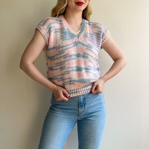 Vintage 1980s Baby Pink and Blue Short Sleeve Sweater (M/L)